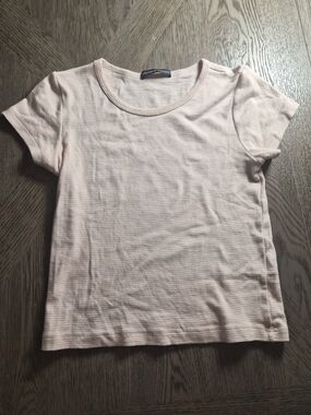 Brandy Melville Pale Pink Ribbed Short Sleeve Tee
